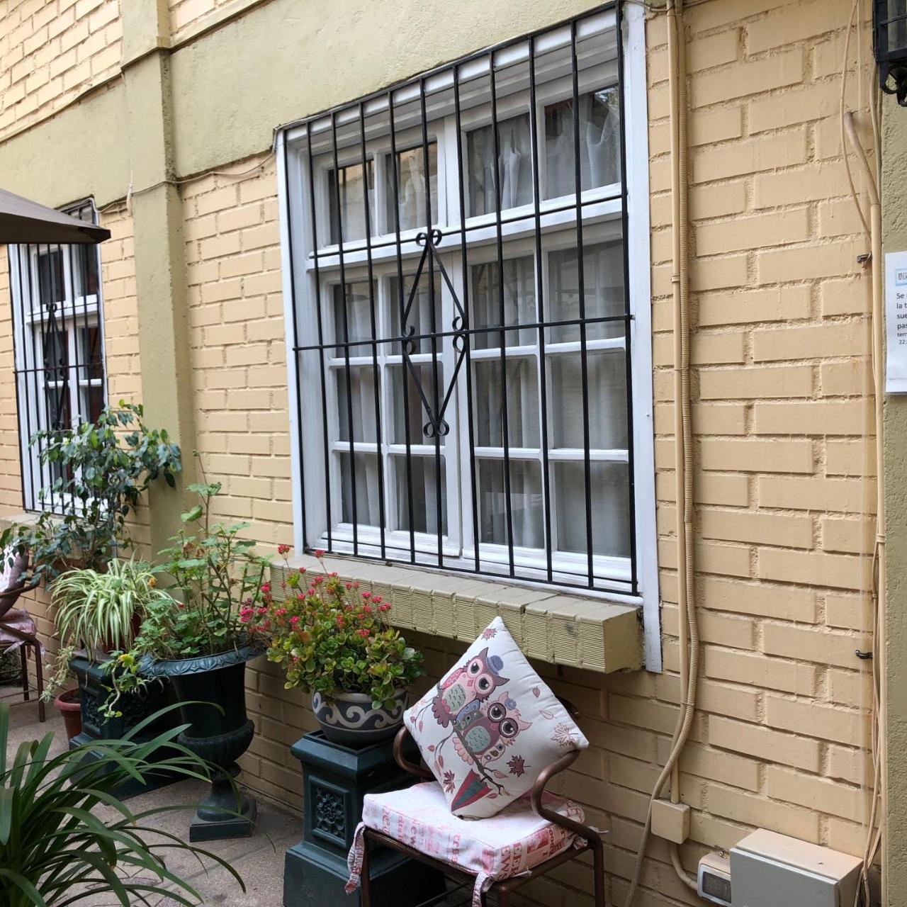Hotel Almenas - Santiago — Fotos 1